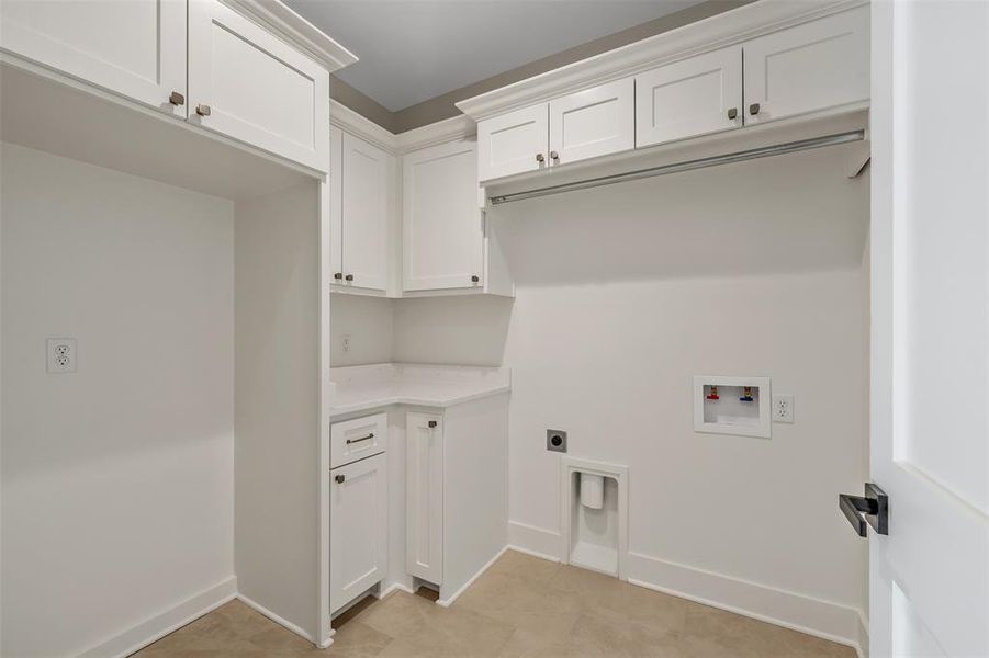 Spacious, unfurnished interior of a new home in , Bullard (Image 35).