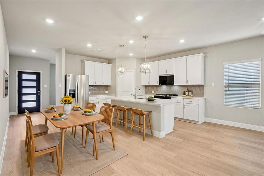 Photo is not of the actual home, but is an inspirational photo of builder’s model home and may depict options, furnishings, and/or decorator features that are not included. Photo is not of the actual home, but is an inspirational photo of builder’s model home and may depict options, furnishings, and/or decorator features that are not included.