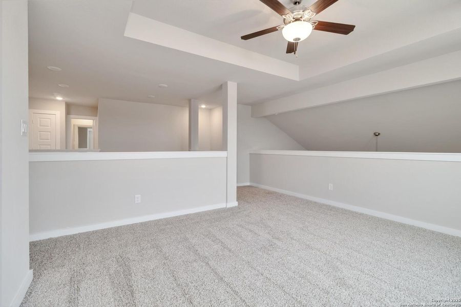 Spacious, unfurnished interior of a new home in Hunters Ranch, San Antonio (Image 21). Spacious, unfurnished interior of a new home in Hunters Ranch, San Antonio (Image 21).