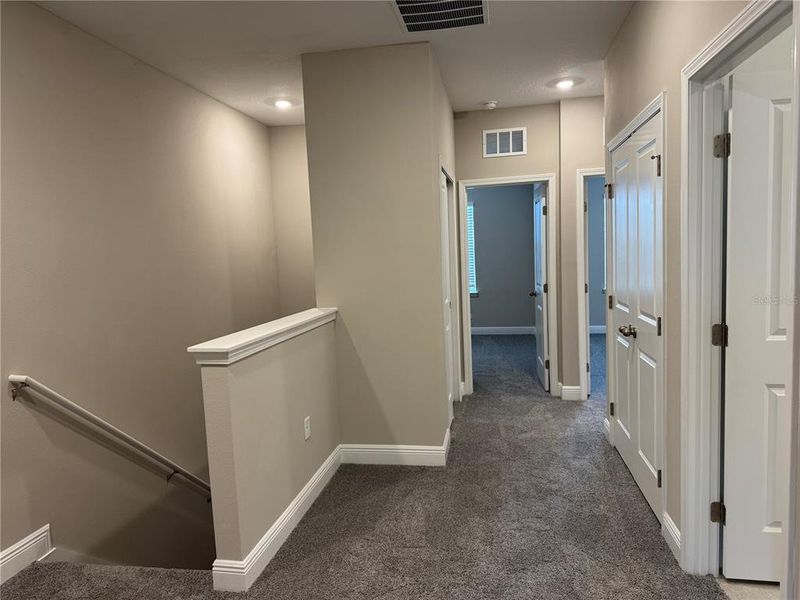 Spacious, unfurnished interior of a new home in Hamlin Ridge, Winter Garden (Image 18).