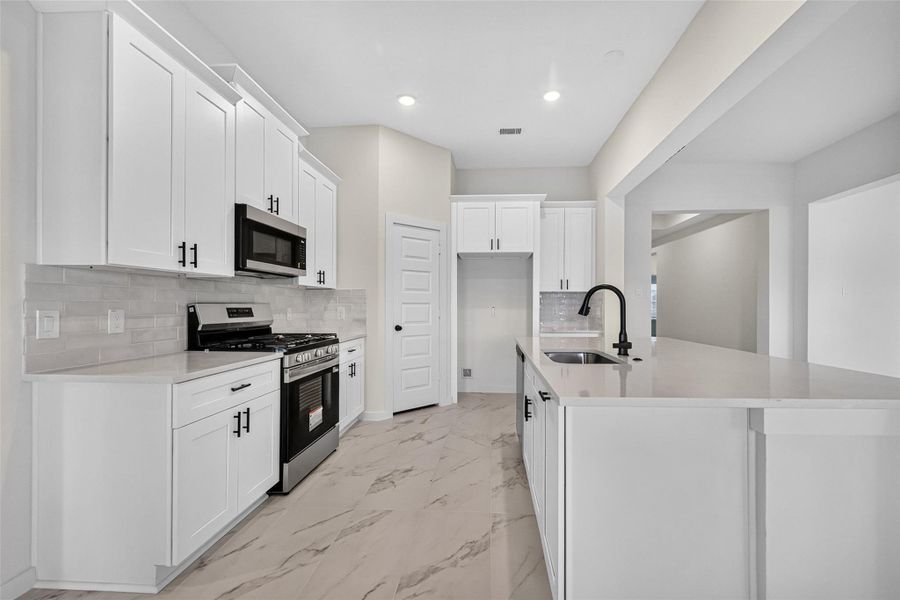 Furnished interior view inside a new home in Foxtail Palms, Manvel (Image 9).