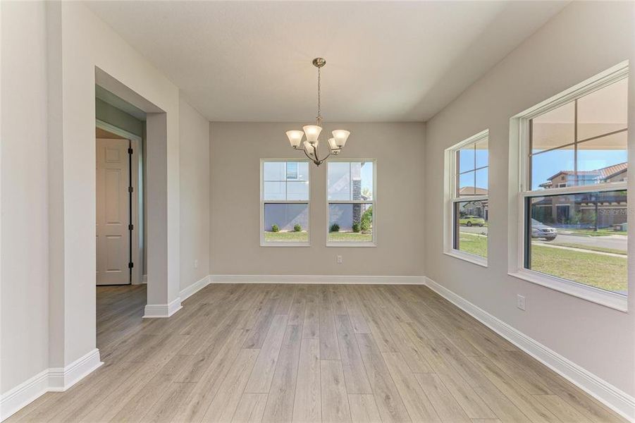 Spacious, unfurnished interior of a new home in Crosswind Ranch, Parrish (Image 29).