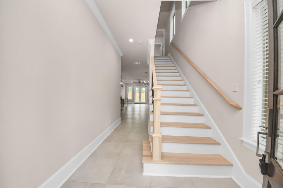 Spacious, unfurnished interior of a new home in , Houston (Image 23).