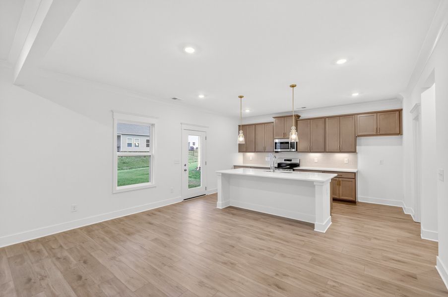 *Photo of example home. Selections and finishes may vary.