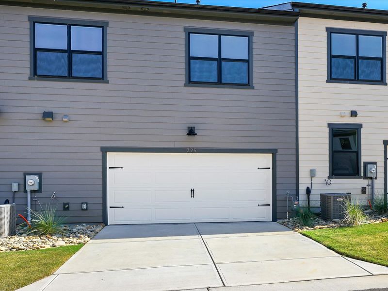 Exterior details and patio area of a home in Seven Oaks, Belmont (Image 14).