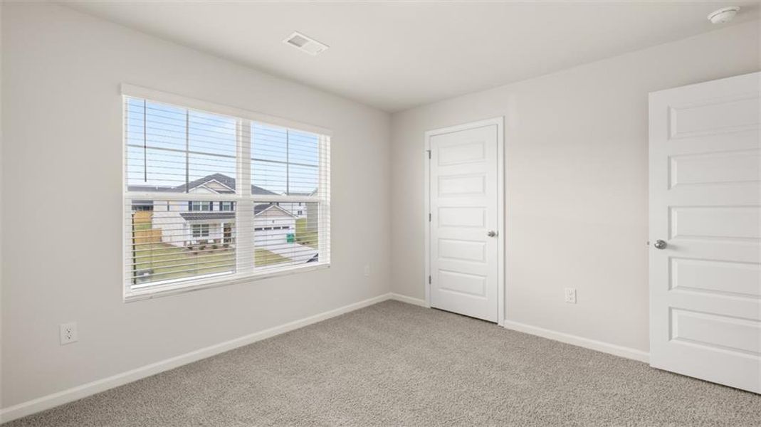 Spacious, unfurnished interior of a new home in Twin Lakes, Hoschton (Image 26).