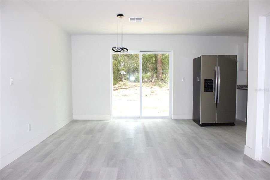 Spacious, unfurnished interior of a new home in , Spring Hill (Image 28).