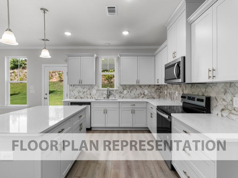 Kitchen | Hampton II Plan by Ivey Homes