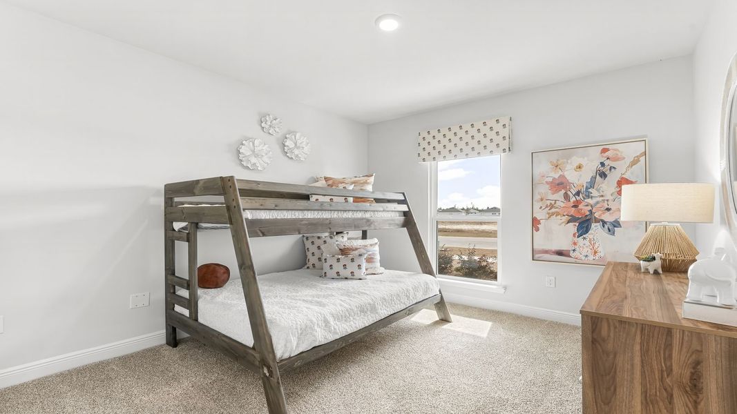 Furnished interior view inside a new home in Liberty, Panama City (Image 17).
