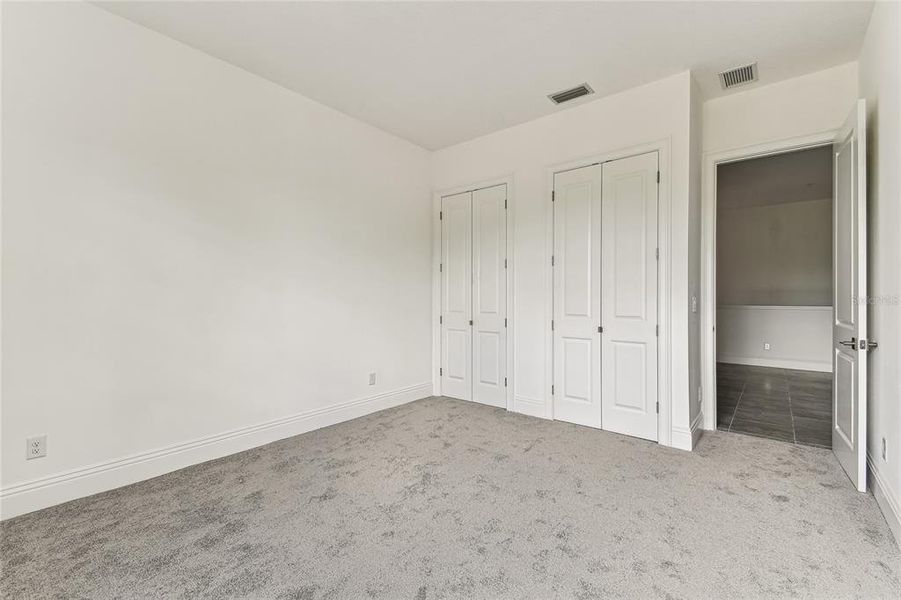 Spacious, unfurnished interior of a new home in , Lakewood Ranch (Image 35).