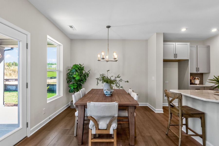 The Kipling - Dining Room