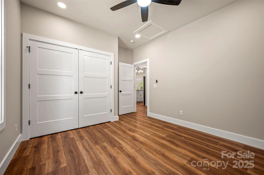 Spacious, unfurnished interior of a new home in , Flat Rock (Image 11).