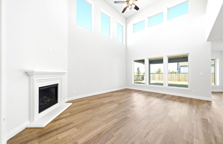 Spacious, unfurnished interior of a new home in Bridgeland 60′, Cypress (Image 39).