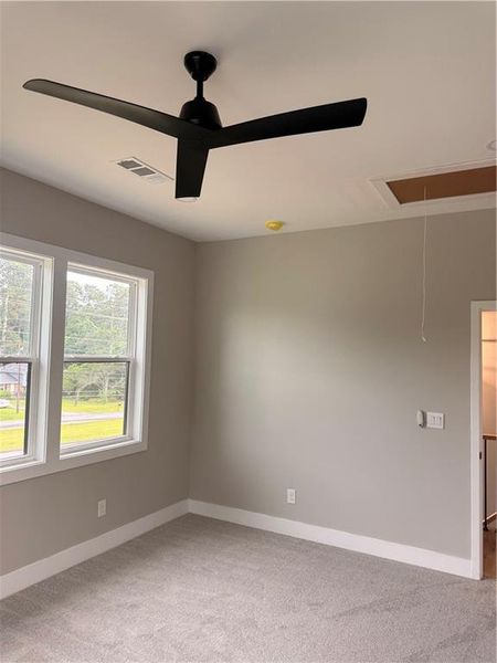 Spacious, unfurnished interior of a new home in , Lawrenceville (Image 4).