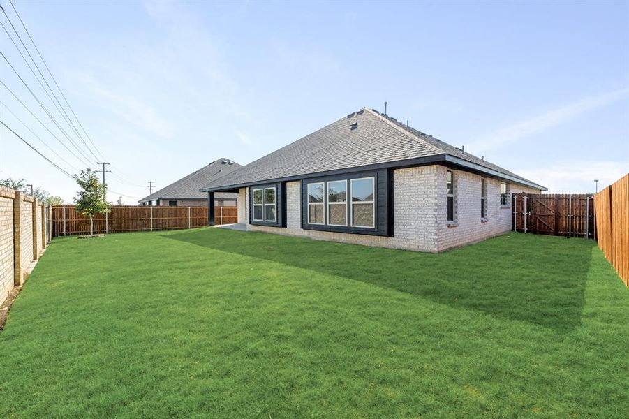 Exterior details and patio area of a home in Arcadia Trails Classic 60, Balch Springs (Image 19). Exterior details and patio area of a home in Arcadia Trails Classic 60, Balch Springs (Image 19).