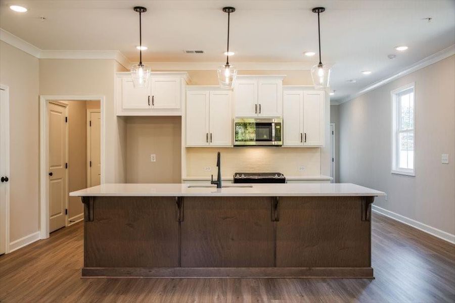 Furnished interior view inside a new home in Cherokee Township, Acworth (Image 7).