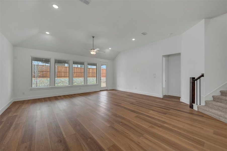 Spacious, unfurnished interior of a new home in Aster Park, McKinney (Image 38).