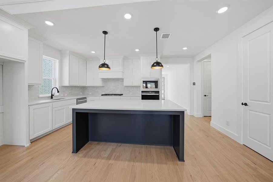 Furnished interior view inside a new home in Brookhollow West, Prosper (Image 6).