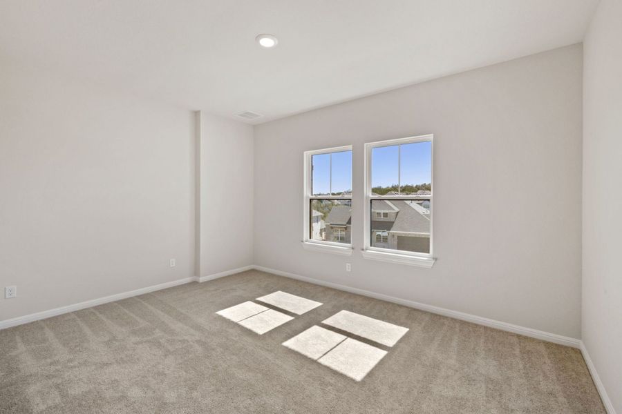 Representative unfurnished interior of a home built from the Ashlyn by Ashton Woods in Provence, Austin (Image 42).