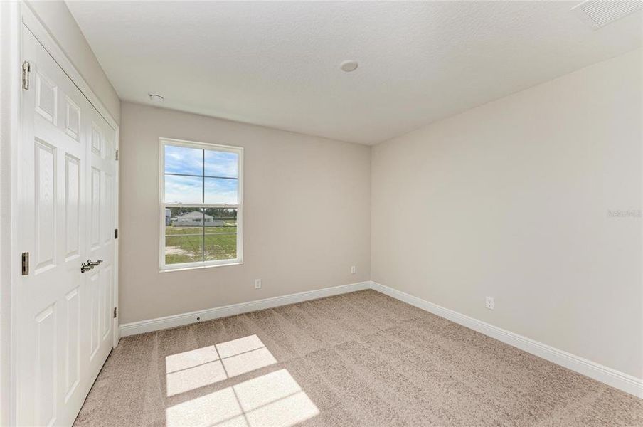 Spacious, unfurnished interior of a new home in Mirada, San Antonio (Image 32).
