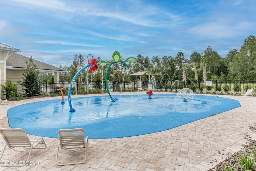Community amenities in Cross Creek Express, Green Cove Springs (Image 36).