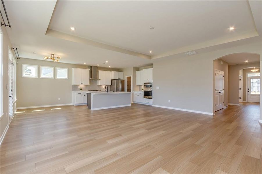 Spacious, unfurnished interior of a new home in Sweetbay Farm, Lawrenceville (Image 52).