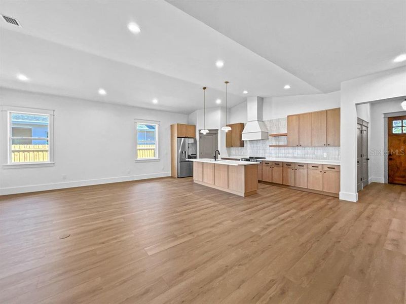Furnished interior view inside a new home in , Gulfport (Image 7).