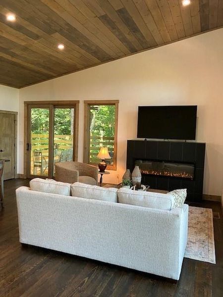 Furnished interior view inside a new home in , Ellijay (Image 10).