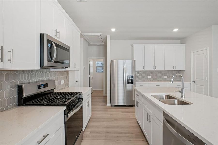 Photo is not of the actual home, but is an inspirational photo of builder’s model home and may depict options, furnishings, and/or decorator features that are not included.