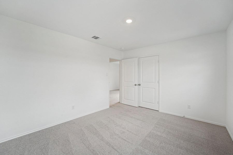 Spacious, unfurnished interior of a new home in Clayton Ranch, Copperas Cove (Image 30).