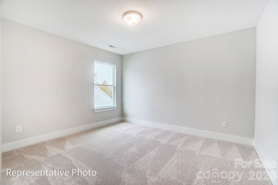 Spacious, unfurnished interior of a new home in Waterford Commons, Rock Hill (Image 17).