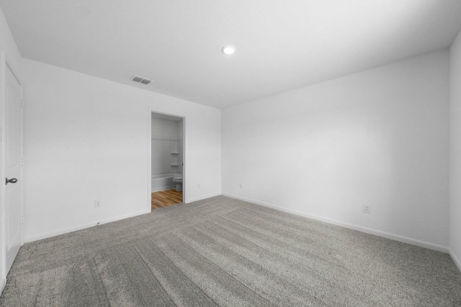 Spacious, unfurnished interior of a new home in Sunset Oaks, Maxwell (Image 7). Spacious, unfurnished interior of a new home in Sunset Oaks, Maxwell (Image 7).