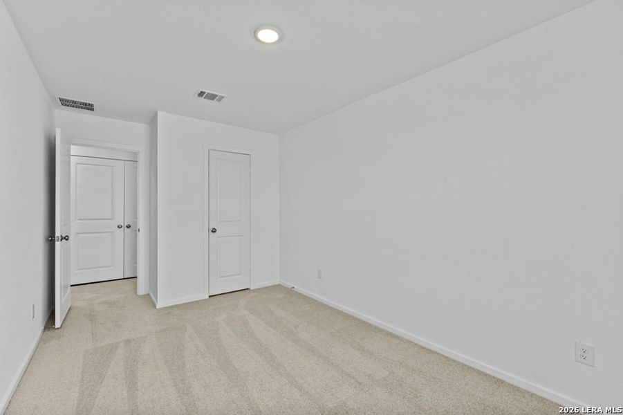 Spacious, unfurnished interior of a new home in Grace Valley, Marion (Image 16).