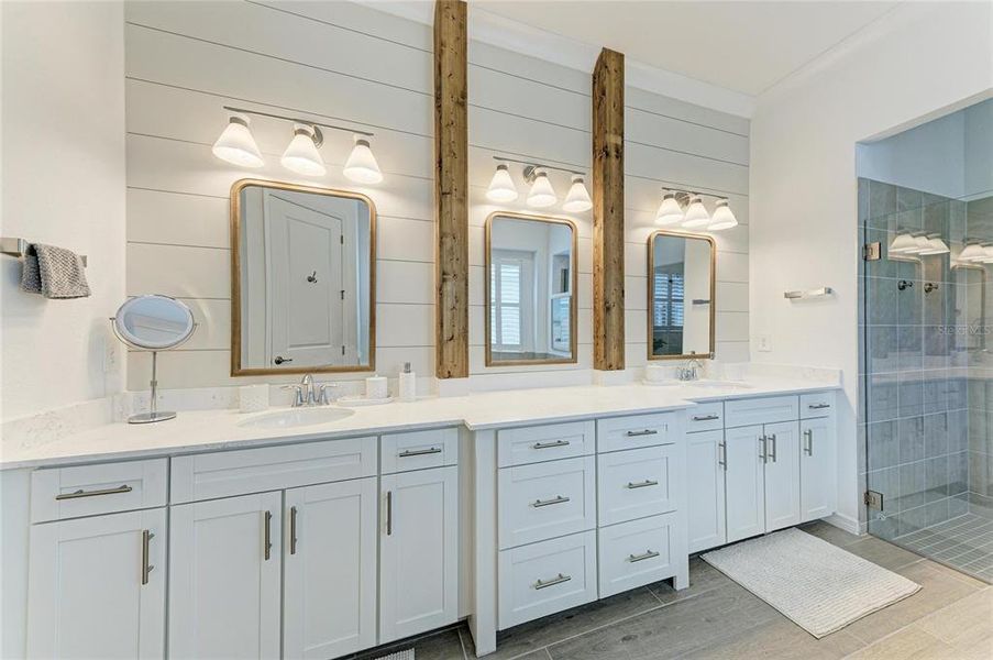 Furnished interior view inside a new home in , Venice (Image 42).