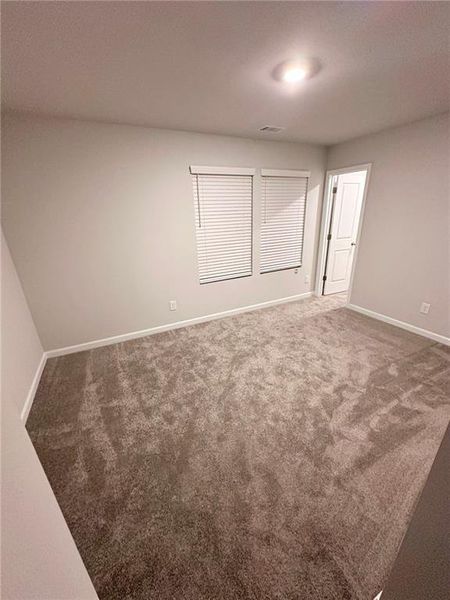Spacious, unfurnished interior of a new home in , Dallas (Image 27).