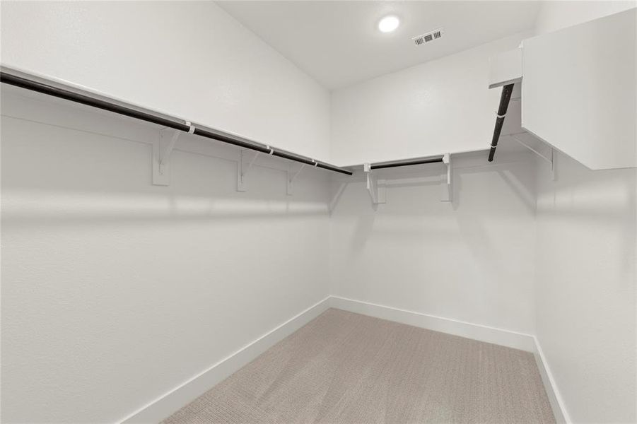 Spacious, unfurnished interior of a new home in Discovery Collection at Union Park, Little Elm (Image 10).