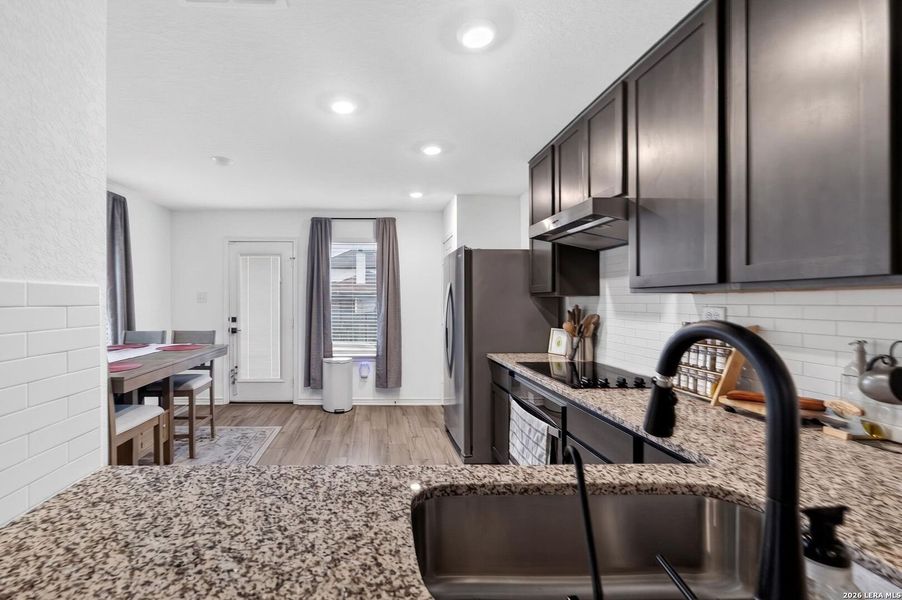 Furnished interior view inside a new home in , Boerne (Image 5).