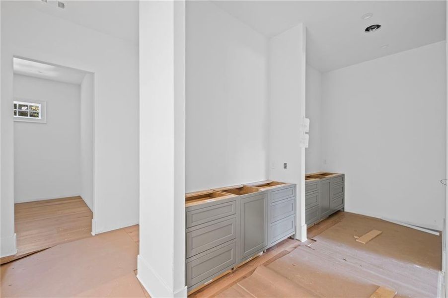 Image 57 of a home in .