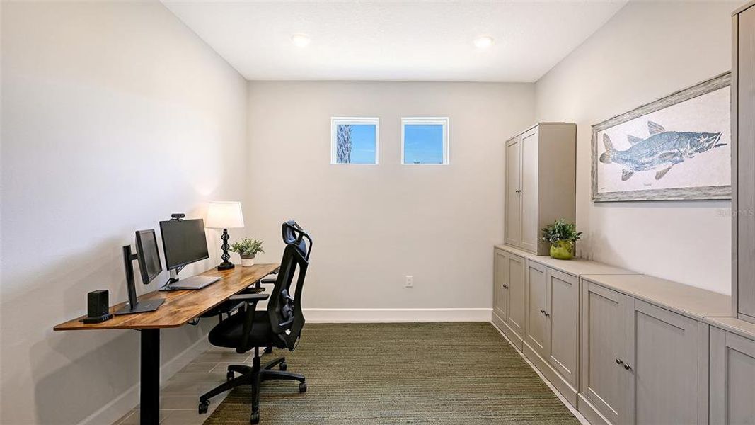 Furnished interior view inside a new home in , Bradenton (Image 10).