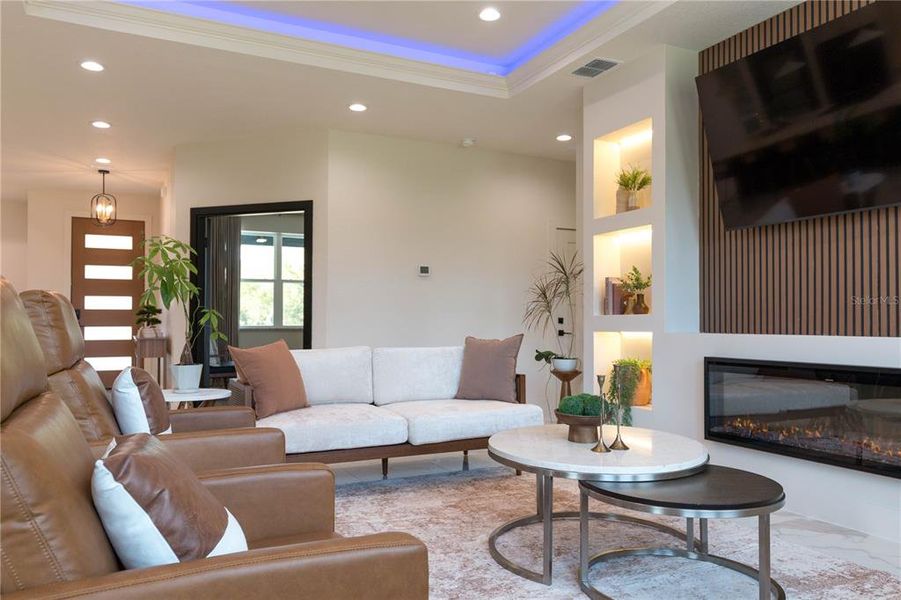 Furnished interior view inside a new home in , Dunnellon (Image 39).