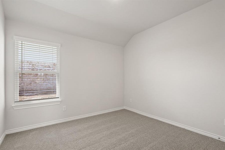 Spacious, unfurnished interior of a new home in Burgess Meadows, Cleburne (Image 13).