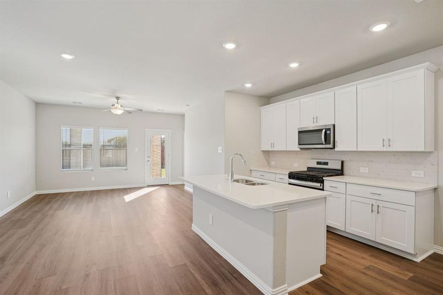 Furnished interior view inside a new home in Southridge - Spring Series, McKinney (Image 16).