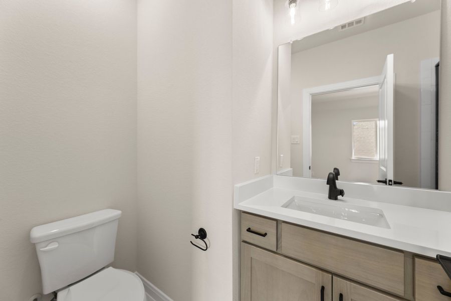 Furnished interior view inside a new home in Ten Mile Creek, Celina (Image 16).