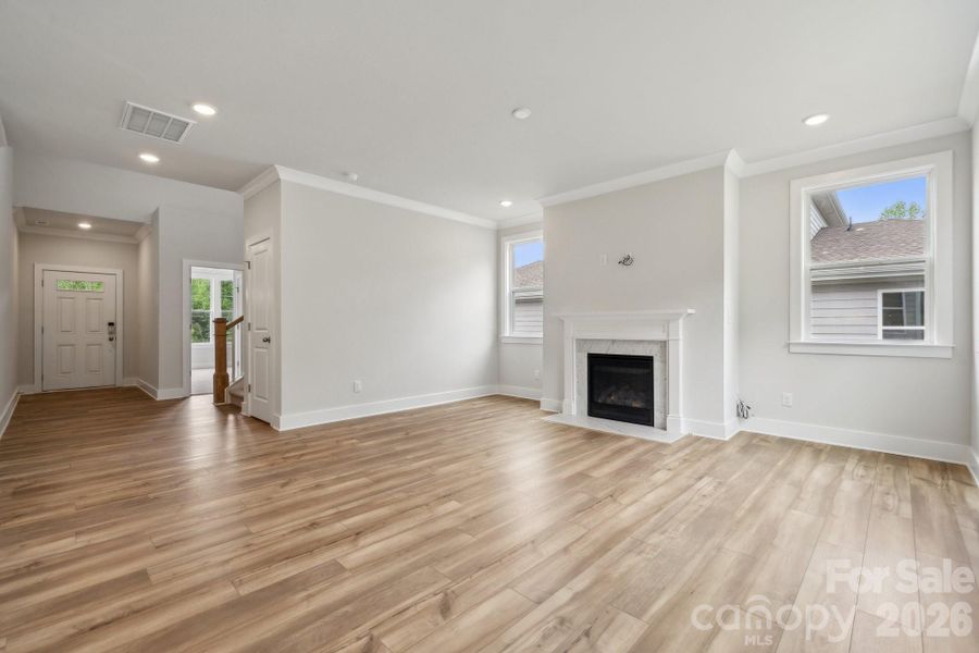 Spacious, unfurnished interior of a new home in Cannon Manor, Kannapolis (Image 13).