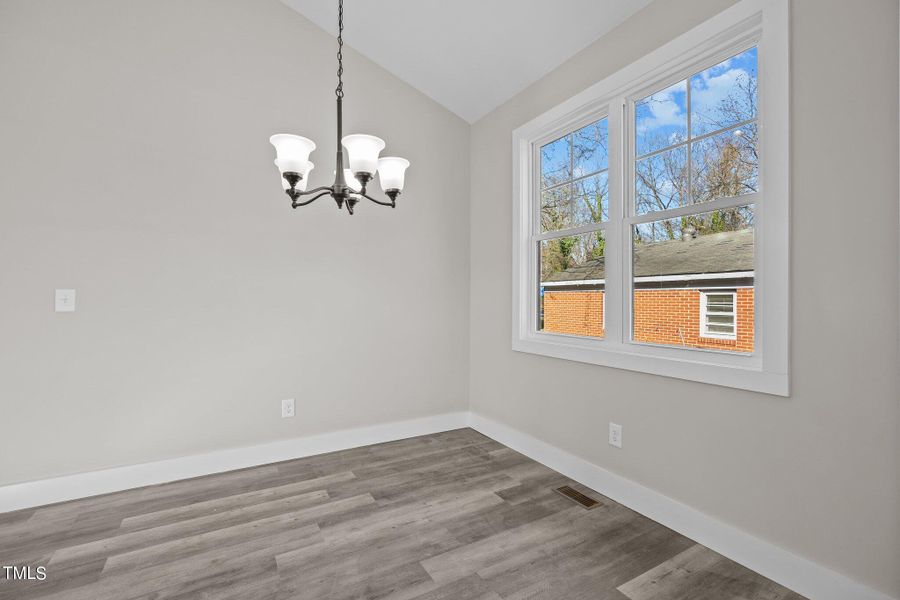 22-web-or-mls-DSC00262 22-web-or-mls-DSC00262