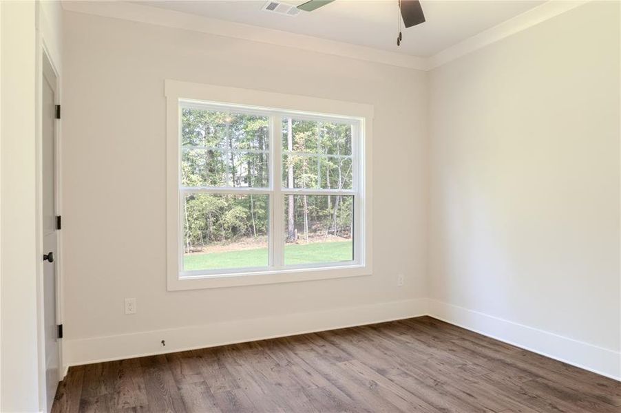 Spacious, unfurnished interior of a new home in Spring Creek, Monroe (Image 37). Spacious, unfurnished interior of a new home in Spring Creek, Monroe (Image 37).
