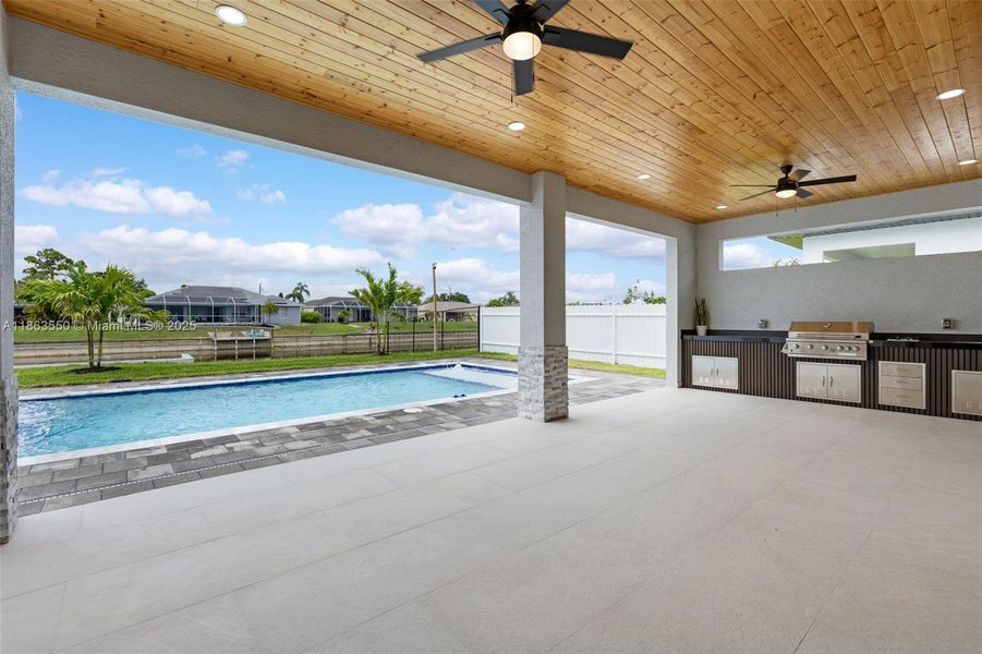 Image 41 of a home in . Image 41 of a home in .