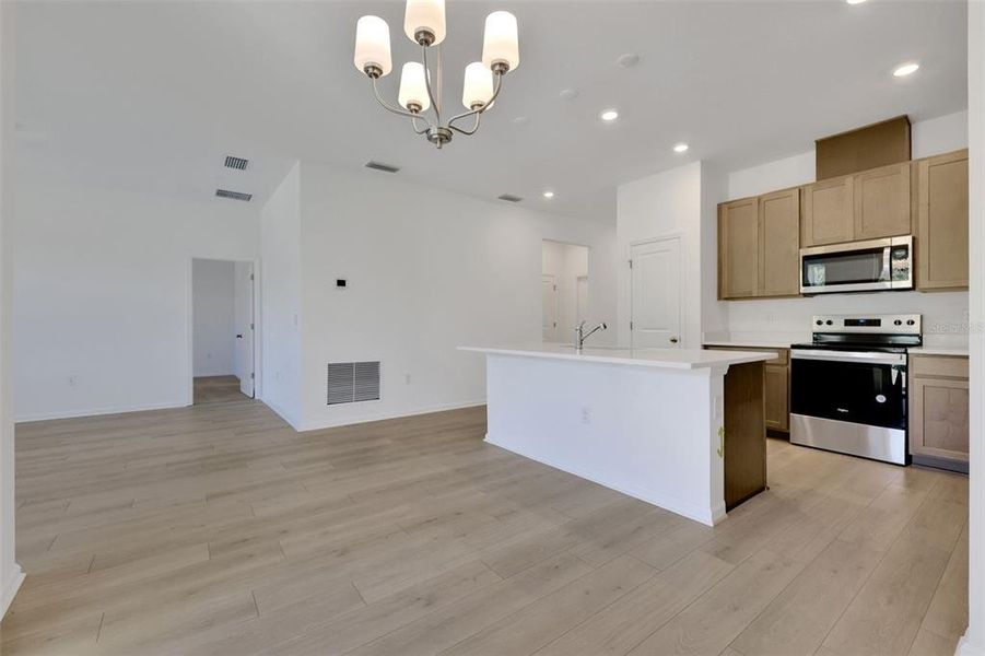 Furnished interior view inside a new home in Seaport Village, Tavares (Image 6).