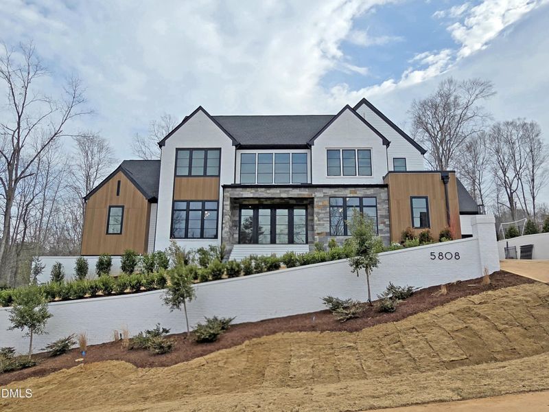 13 Full Front Elevation Photo