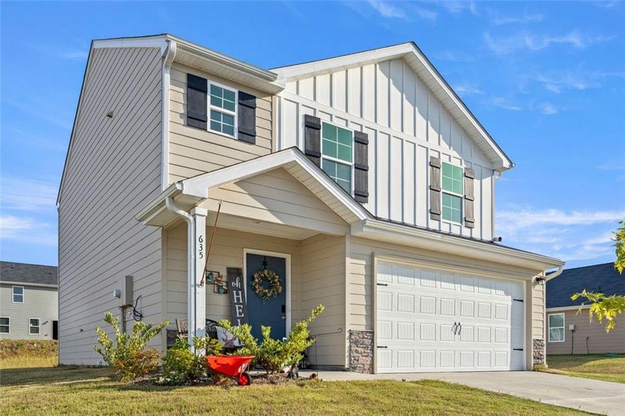 Front exterior of a new home in Kingston Park, Kingston, GA, highlighting curb appeal (Image 20).